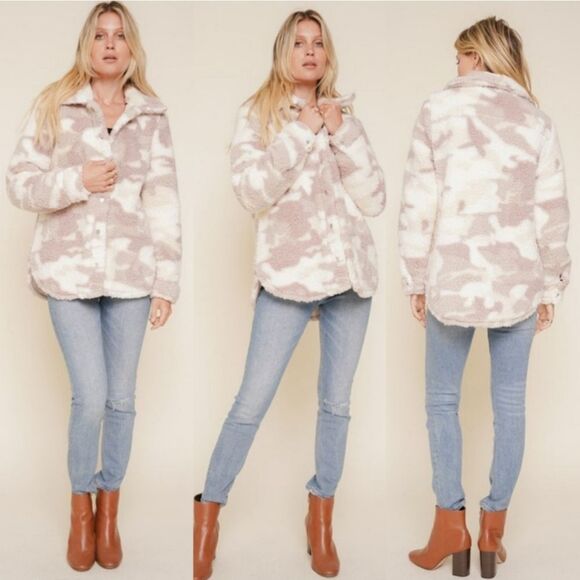 Sherpa Cream and Purple Camo Shacket size L - Picture 2 of 4